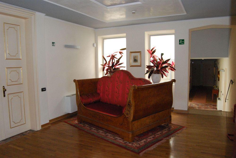 Grand Hotel Entourage - Palazzo Strassoldo Gorizia Interno foto