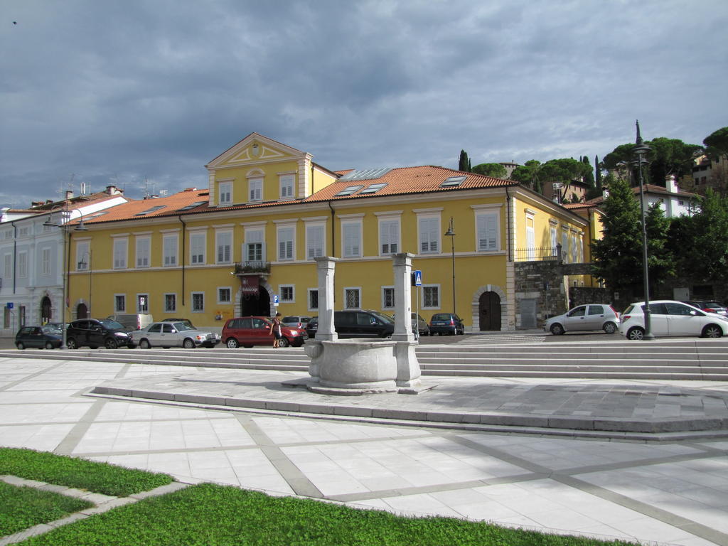 Grand Hotel Entourage - Palazzo Strassoldo Gorizia Esterno foto